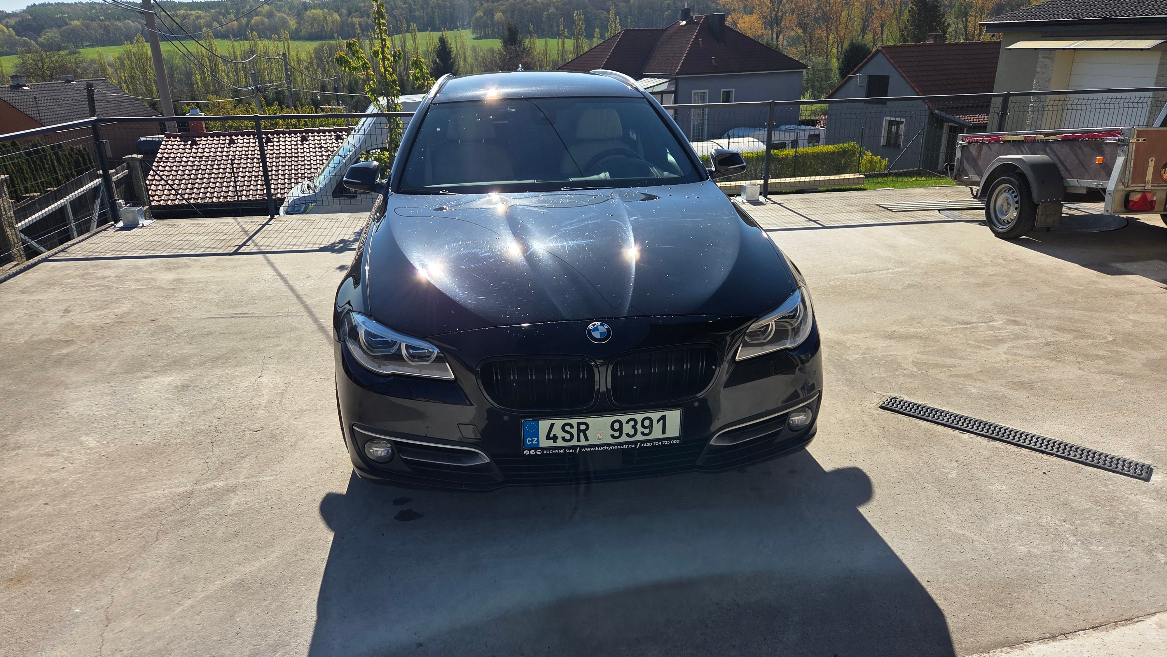 BMW Řada 5, BMW 530xd, Webasto, LED Matrix - fotka 2