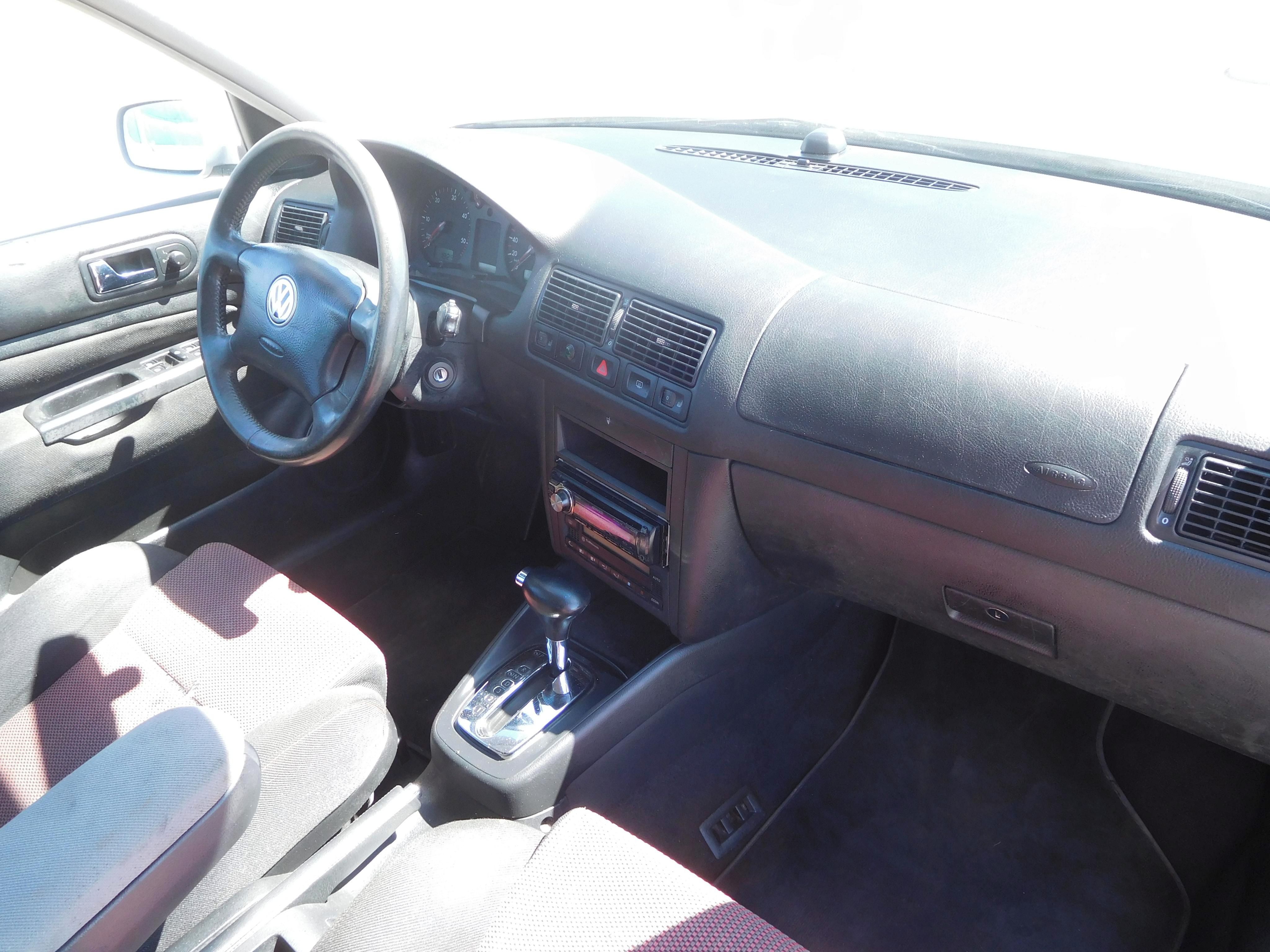 Volkswagen Golf, IV. 1.9TDi 81 kW, AUTOMAT - fotka 5