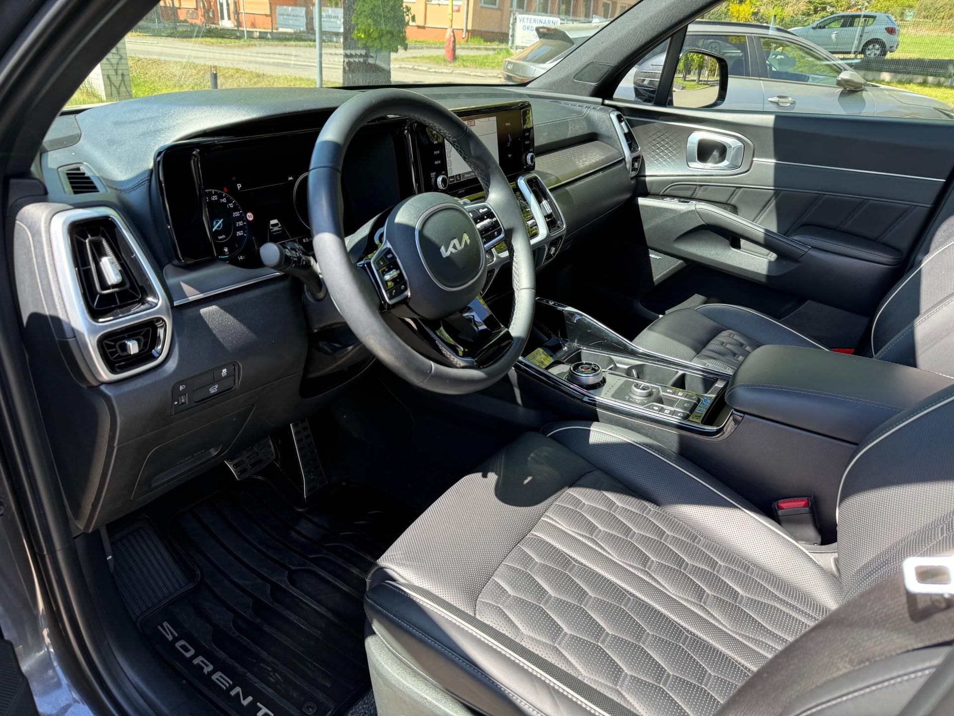 Kia Sorento, 2.2 CRDi 142kw TOP 4x4 - fotka 6