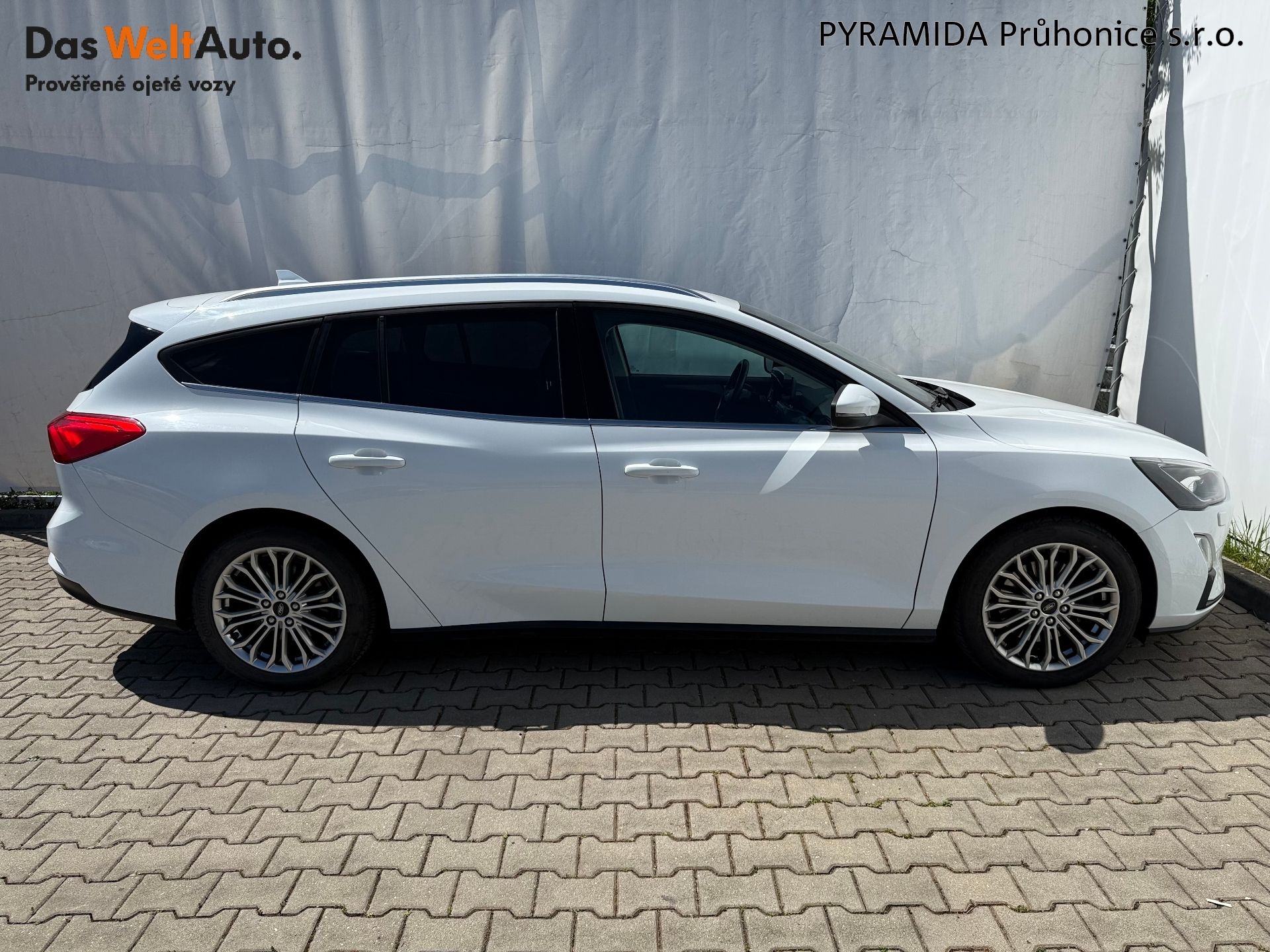 Ford Focus, 2.0 EcoBlue 110 kW Titanium Po - fotka 6