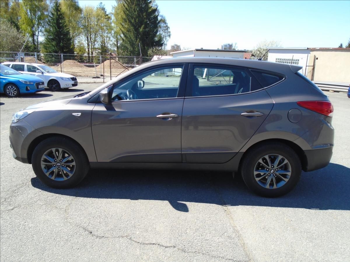 Hyundai ix35, 1,6   1.6 BENZIN-99KW - fotka 6