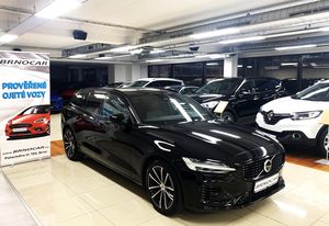 Volvo V60, RECHARGE T6, AWD PLUS DARK ČR