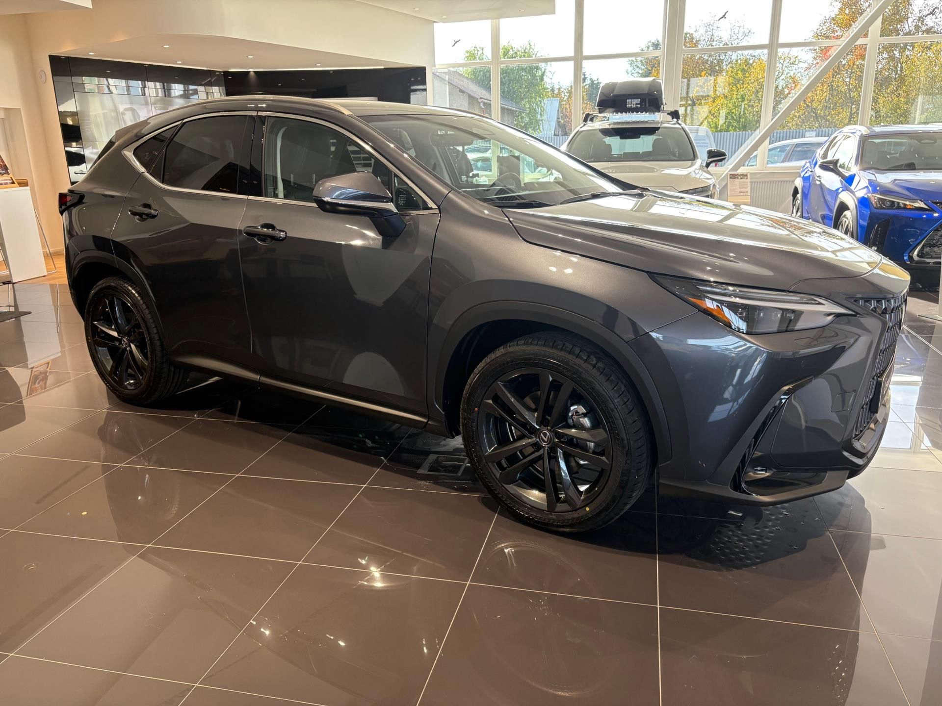 Lexus NX 350h, Prestige 4x4 - fotka 3