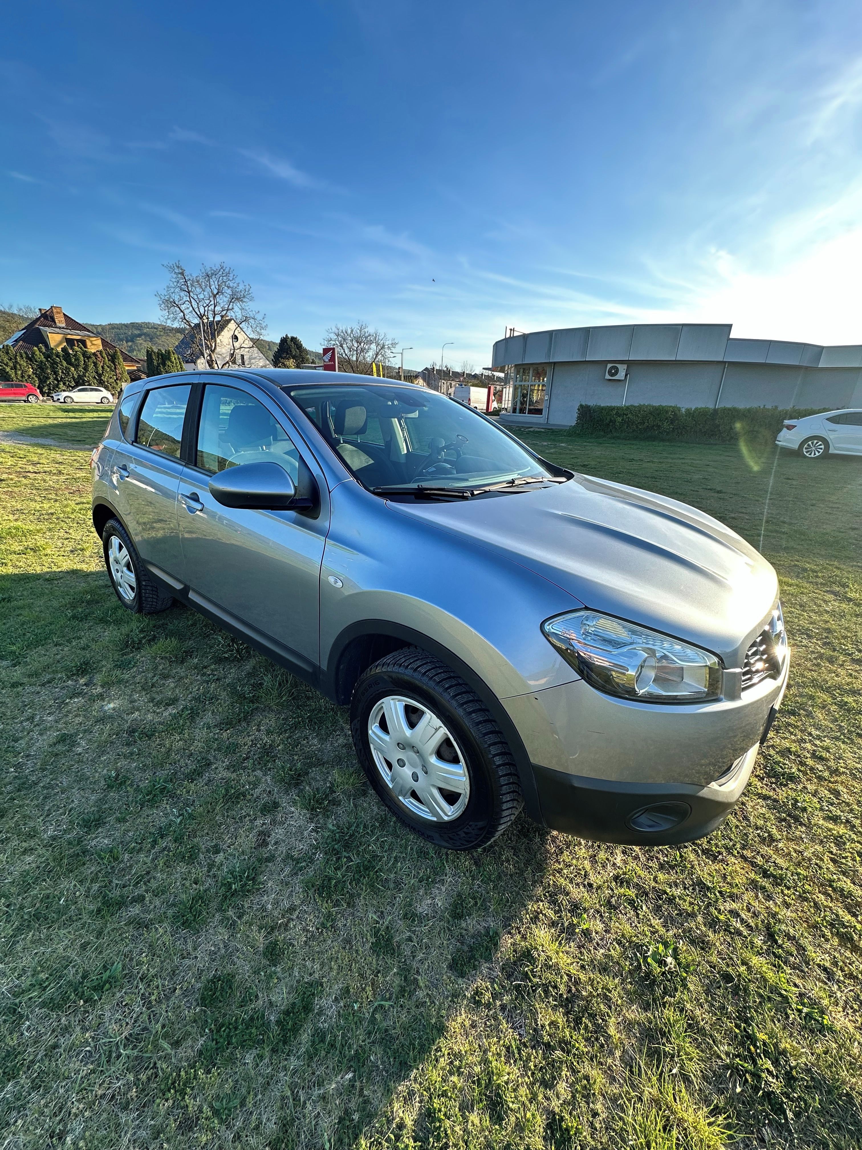 Nissan Qashqai, Qashqai 2.0 CVT - fotka 3