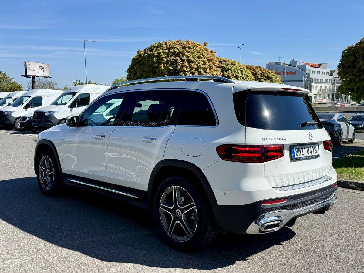 Mercedes-Benz GLB, 200 d 4MATIC - fotka 6