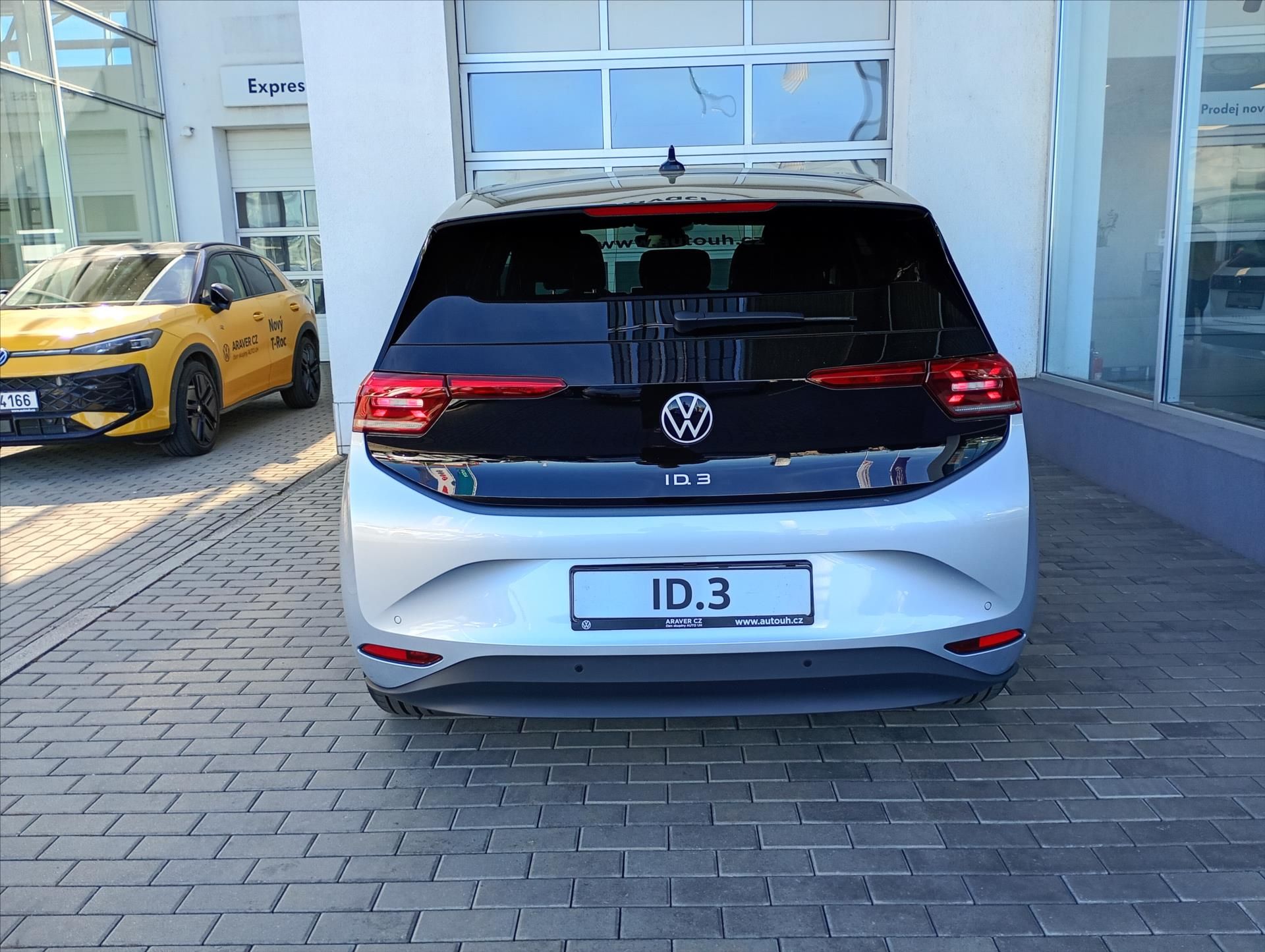 Volkswagen ID.3, Pro People 150 kW, 59 kWh - fotka 6