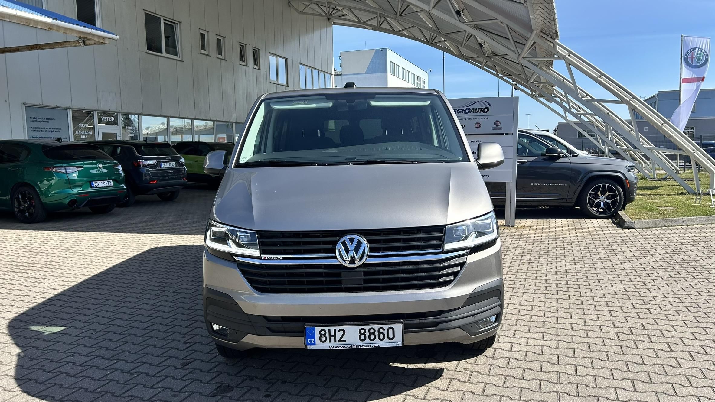 Volkswagen Transporter, 2.0TDI 4Motion Long - fotka 2