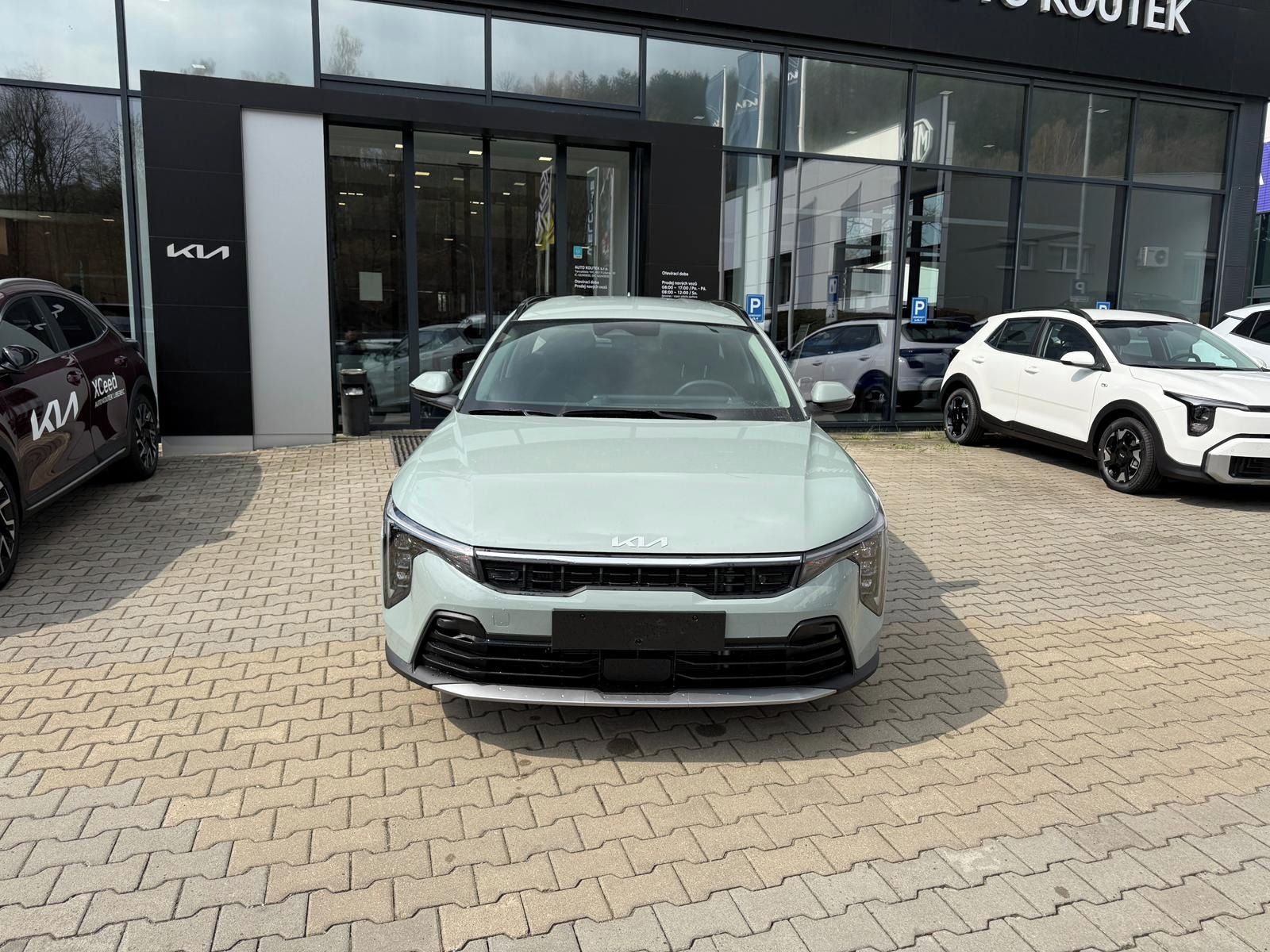 Kia K4, SW 1,0 T-GDI SPIN - fotka 2