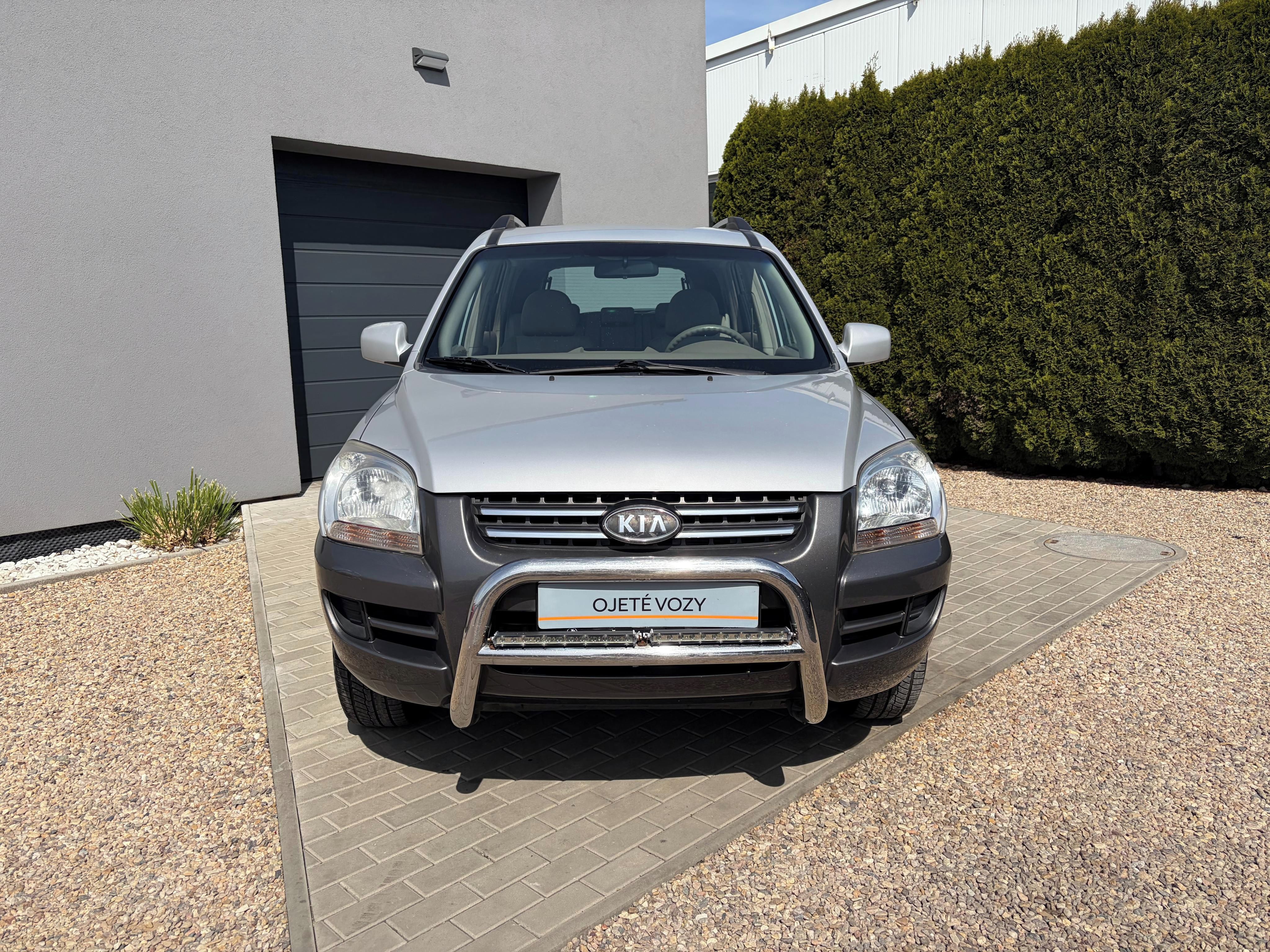 Kia Sportage, 2.0 CRDI 82KW 4x4, Senzory - fotka 2