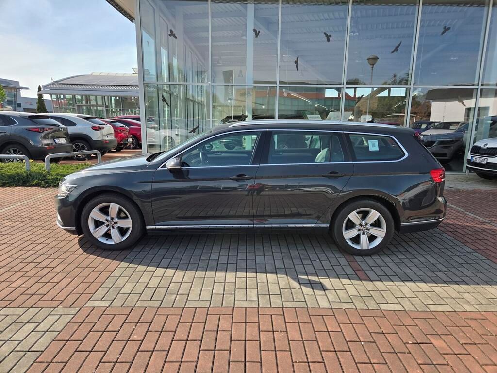 Volkswagen Passat Variant, Elegance 2.0 TDI 110 kW - fotka 3