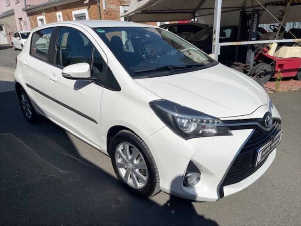Toyota Yaris, 1,3 Dual VVT-i CVT M/D-S Style - fotka 3