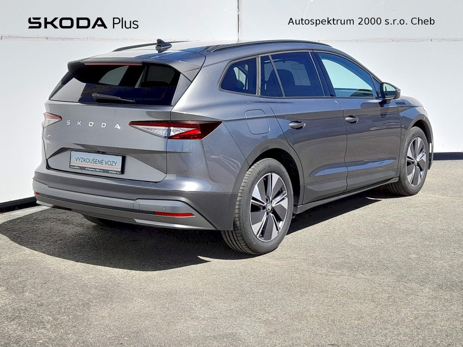 Škoda Enyaq iV, 50 Tour 55kWh 125kW 1A - fotka 2