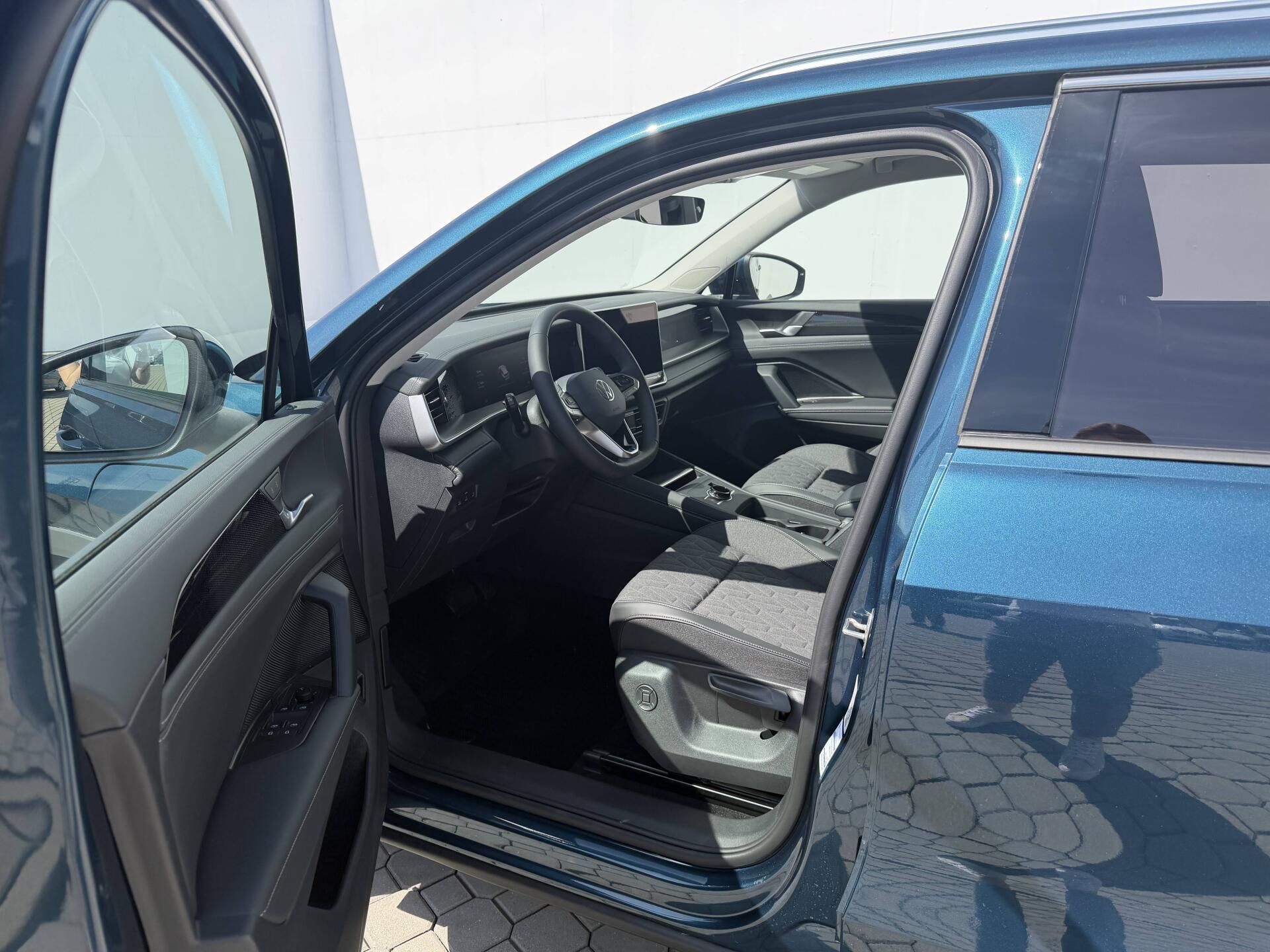 Volkswagen Tayron, People PHEV 19,7kWh 1,5TSI - fotka 5