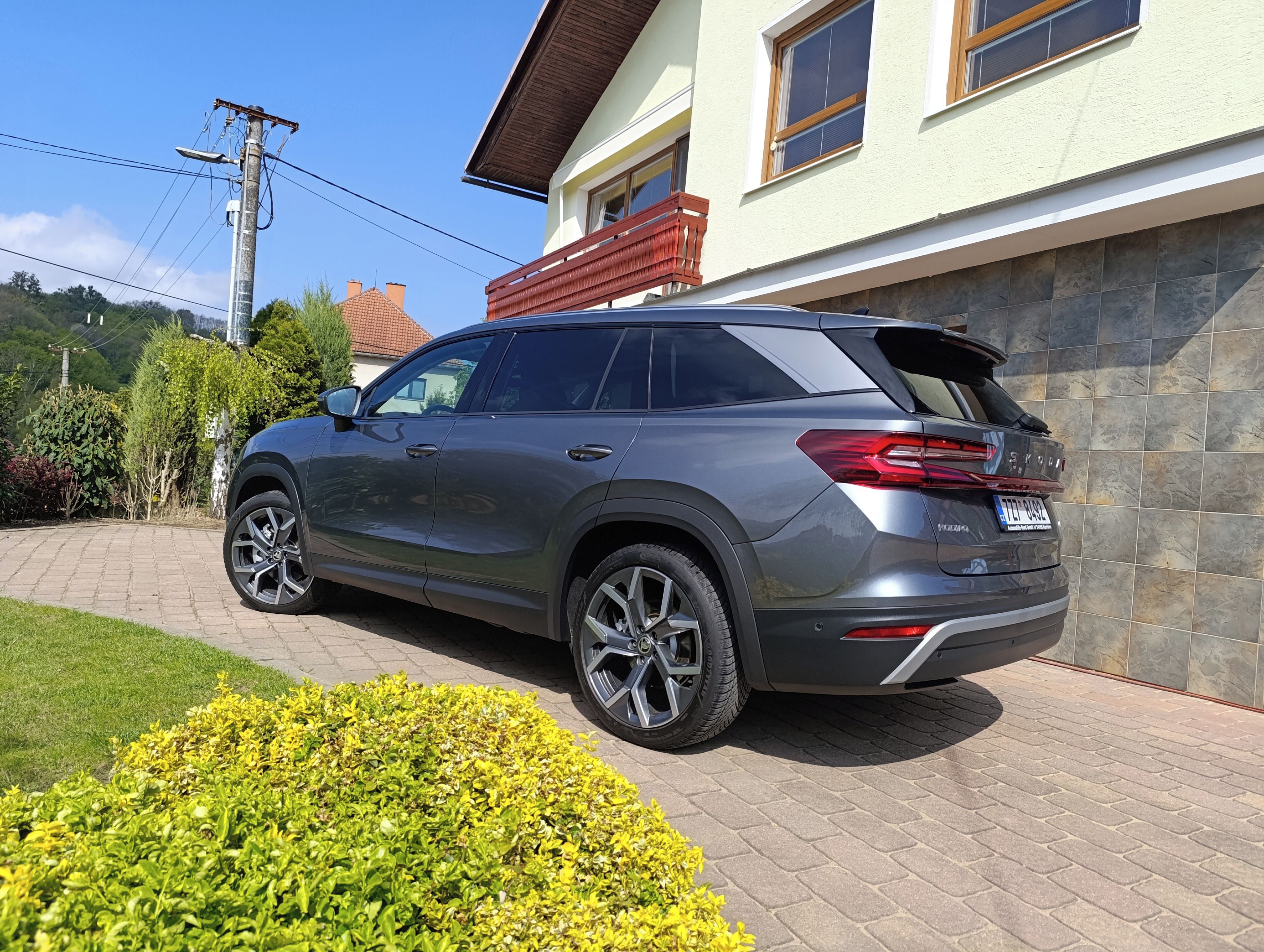 Škoda Kodiaq, 2,0 TDI 142kW 4X4 TopSelection - fotka 2