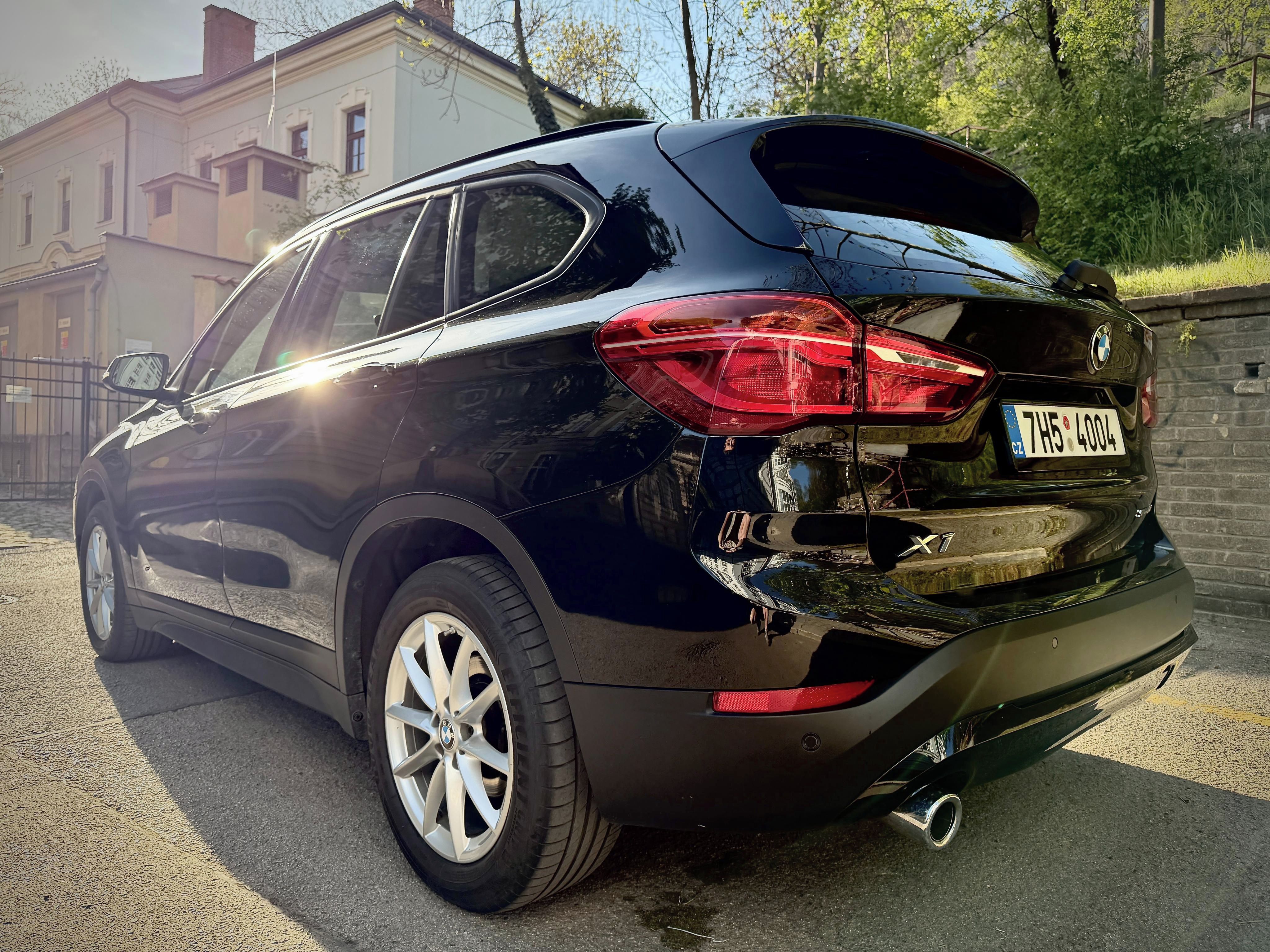 BMW X1, BMW X1 sDrive18i AT 05/2020 - fotka 3