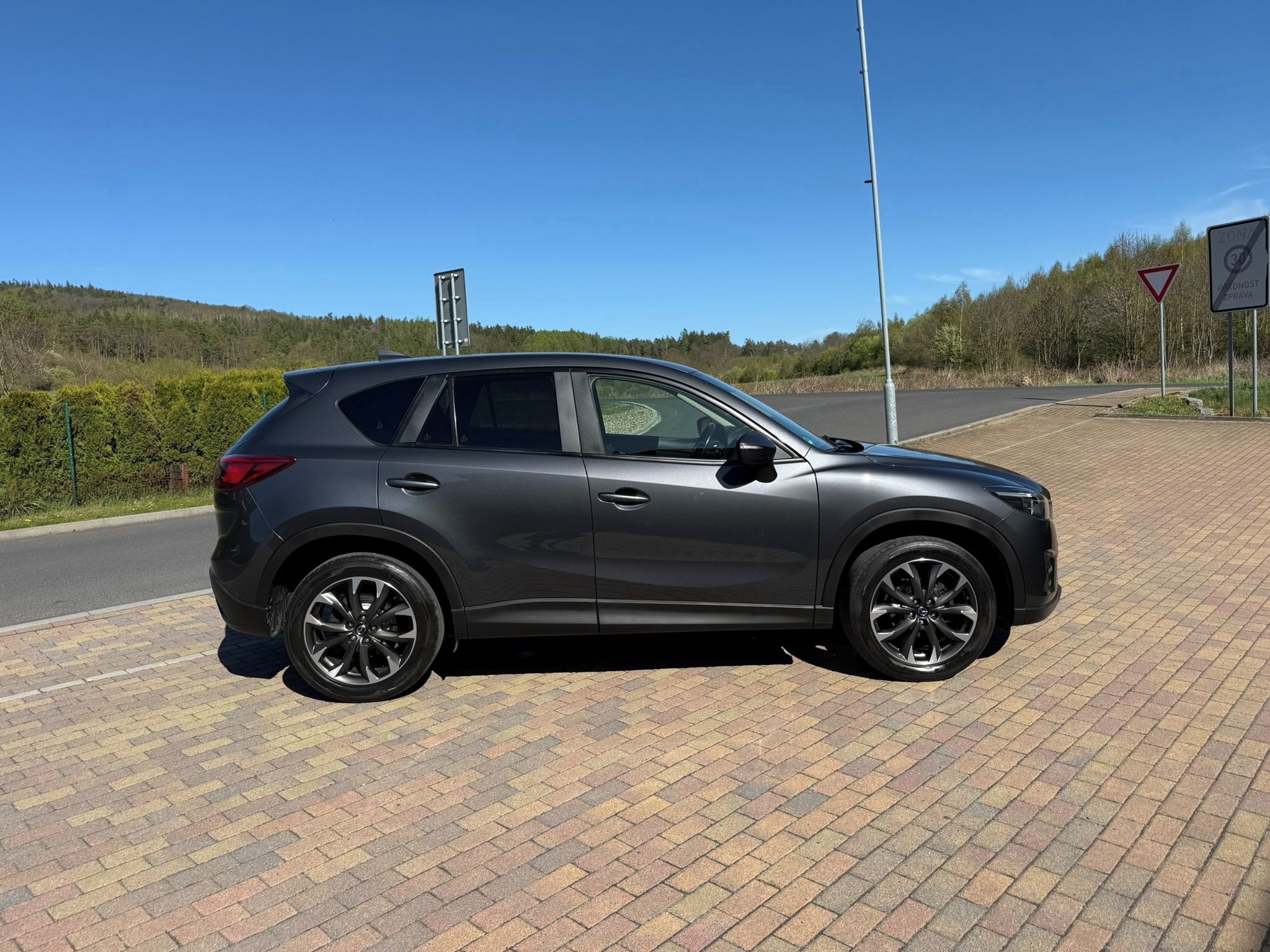 Mazda CX-5, 2.0 SKYACTIV-G 121kW NAKAMA - fotka 6