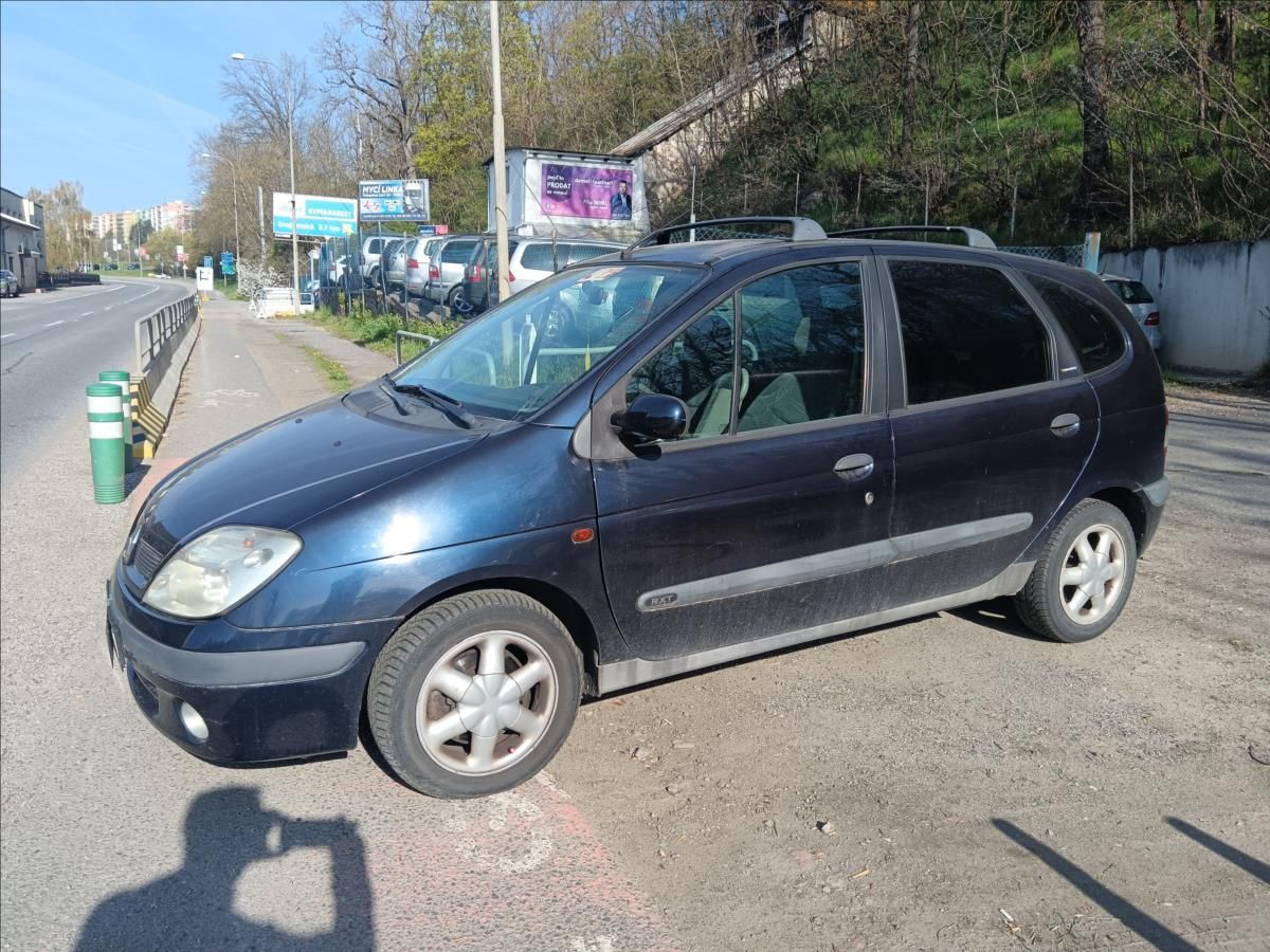 Renault Scénic, 1,6 i  Megane - fotka 5