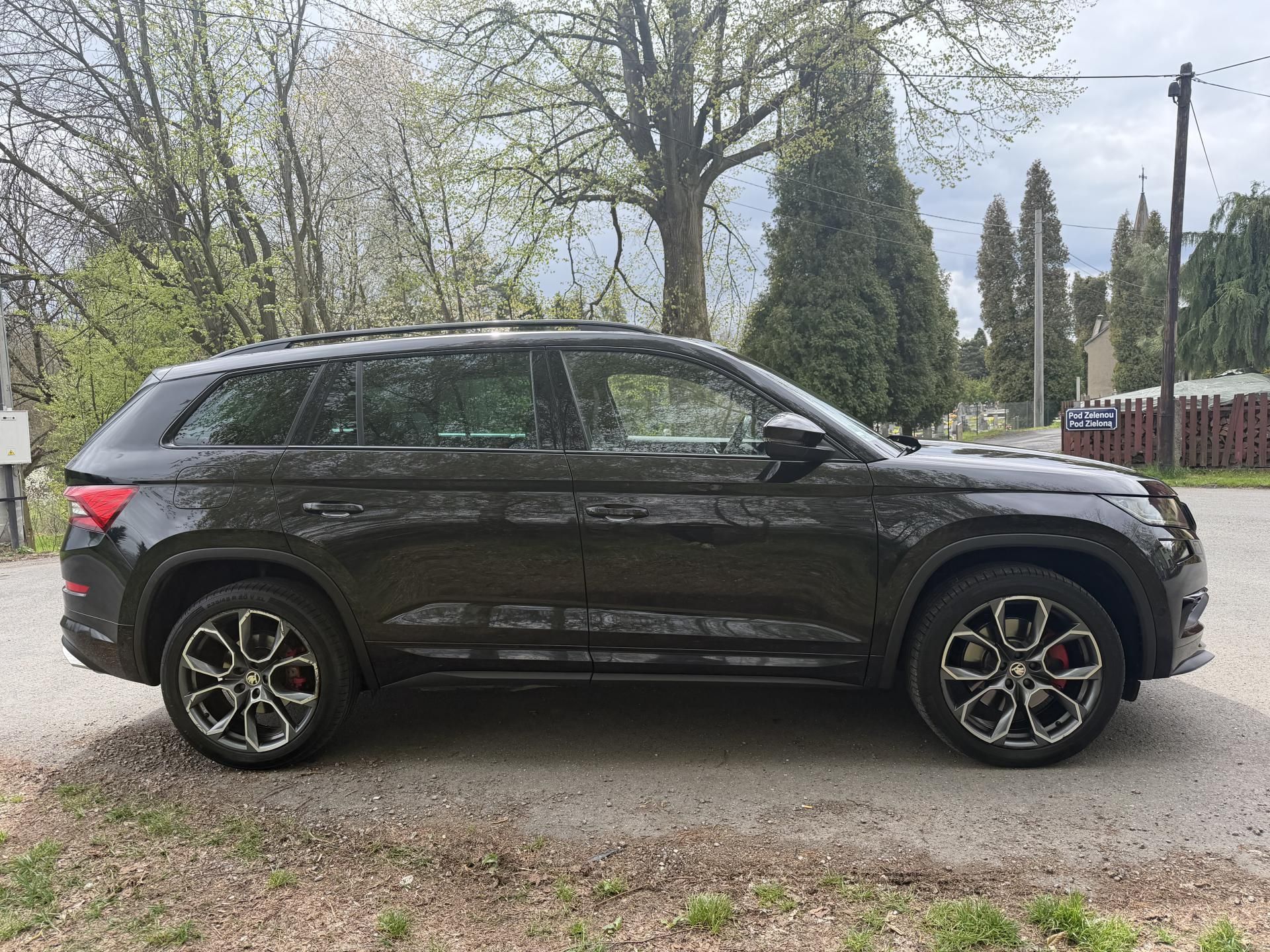 Škoda Kodiaq, RS 2,0 BiTDi 176kw DSG 4x4 - fotka 4