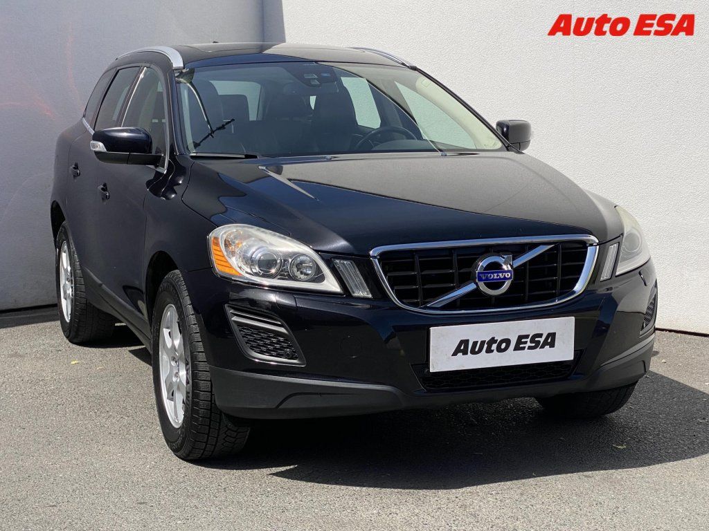 Volvo XC60, 2.4 D3,Summum,AT