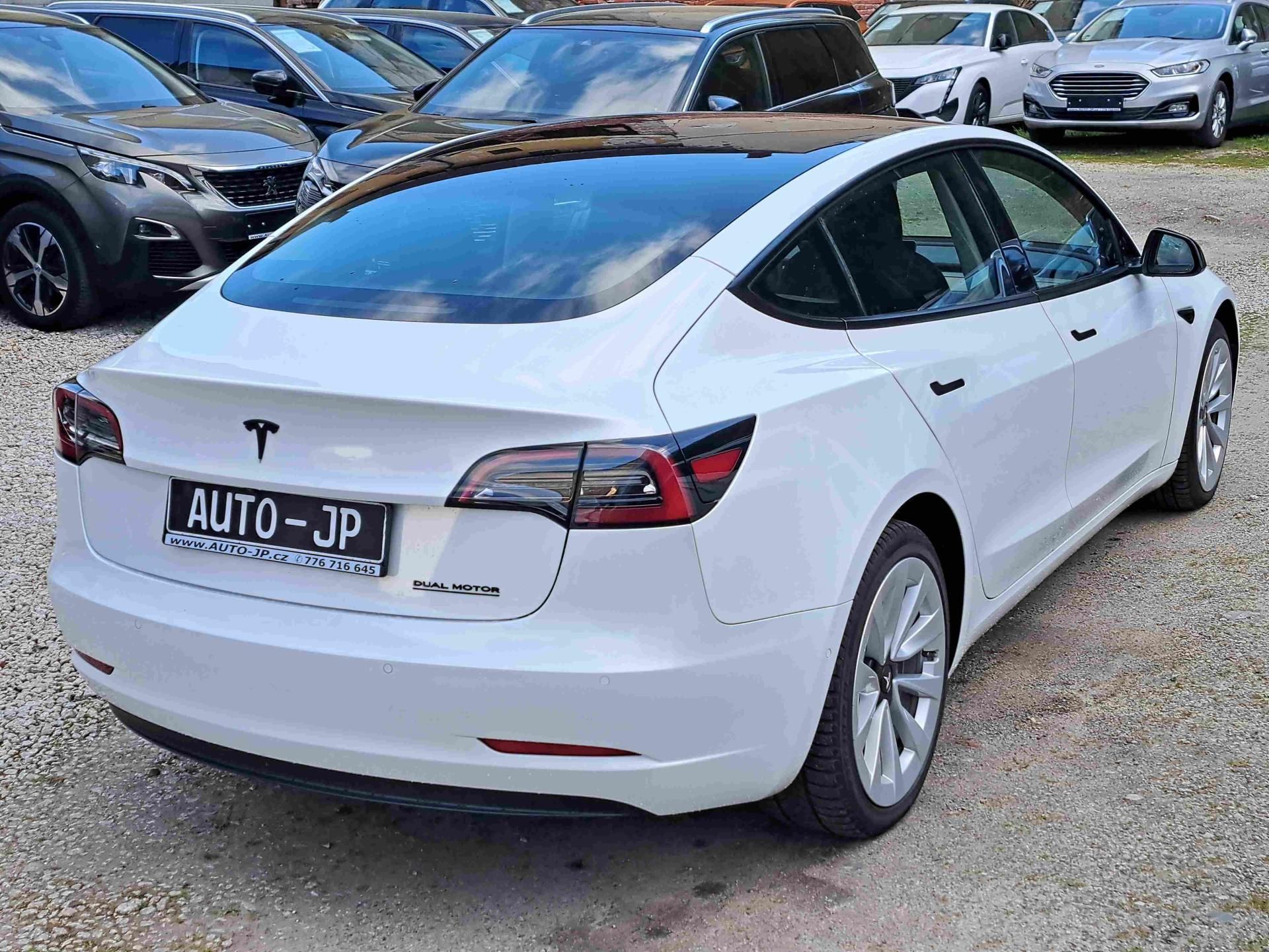 Tesla Model 3, AWD Long Range    PŘIPRAVUJEME - fotka 3