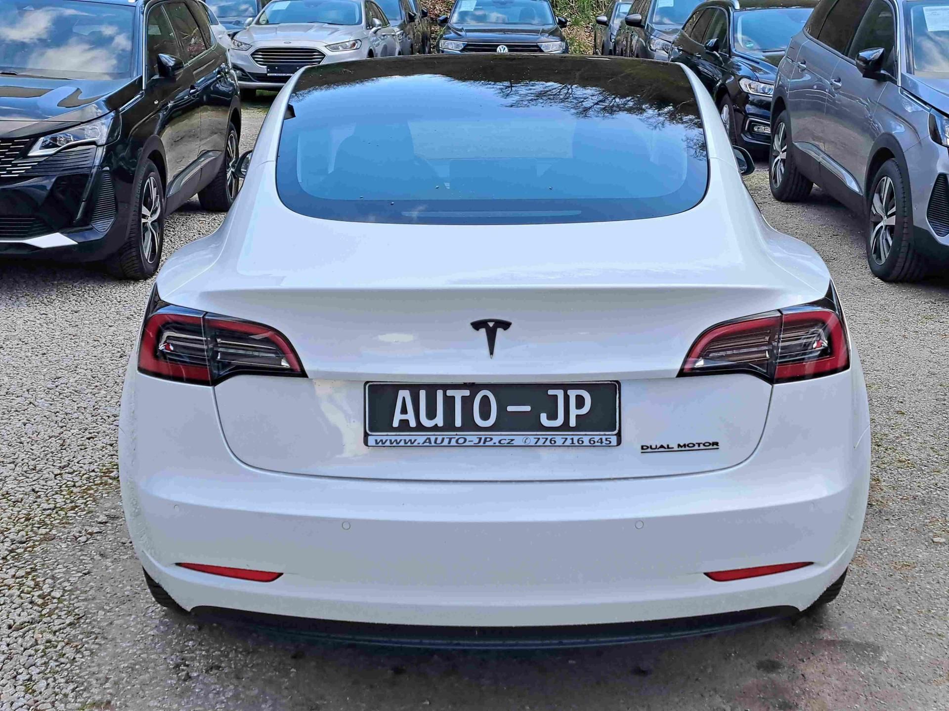 Tesla Model 3, AWD Long Range    PŘIPRAVUJEME - fotka 4