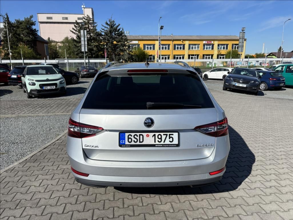 Škoda Superb, 1,5 TSi Style 110kw, - fotka 5