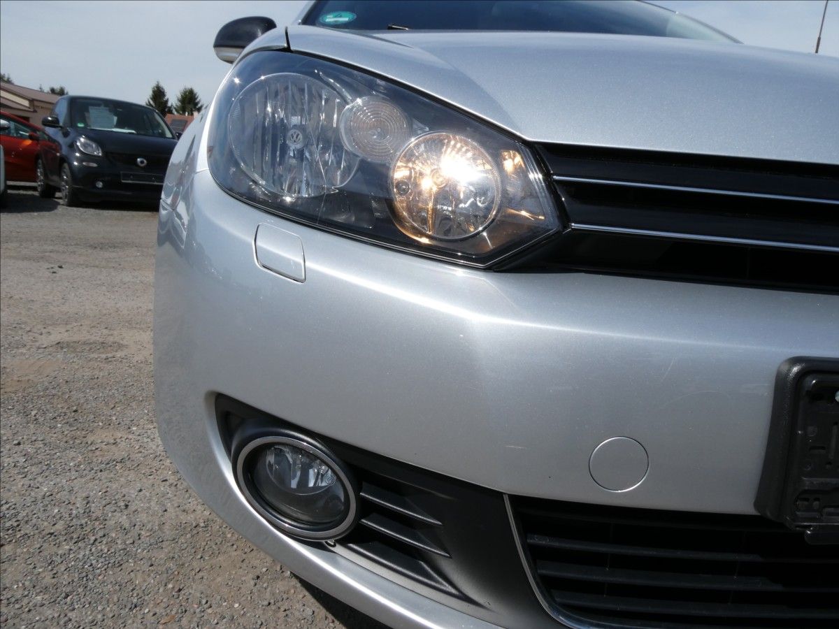 Volkswagen Golf, 1,4 TSi 90kW STYLE - fotka 5