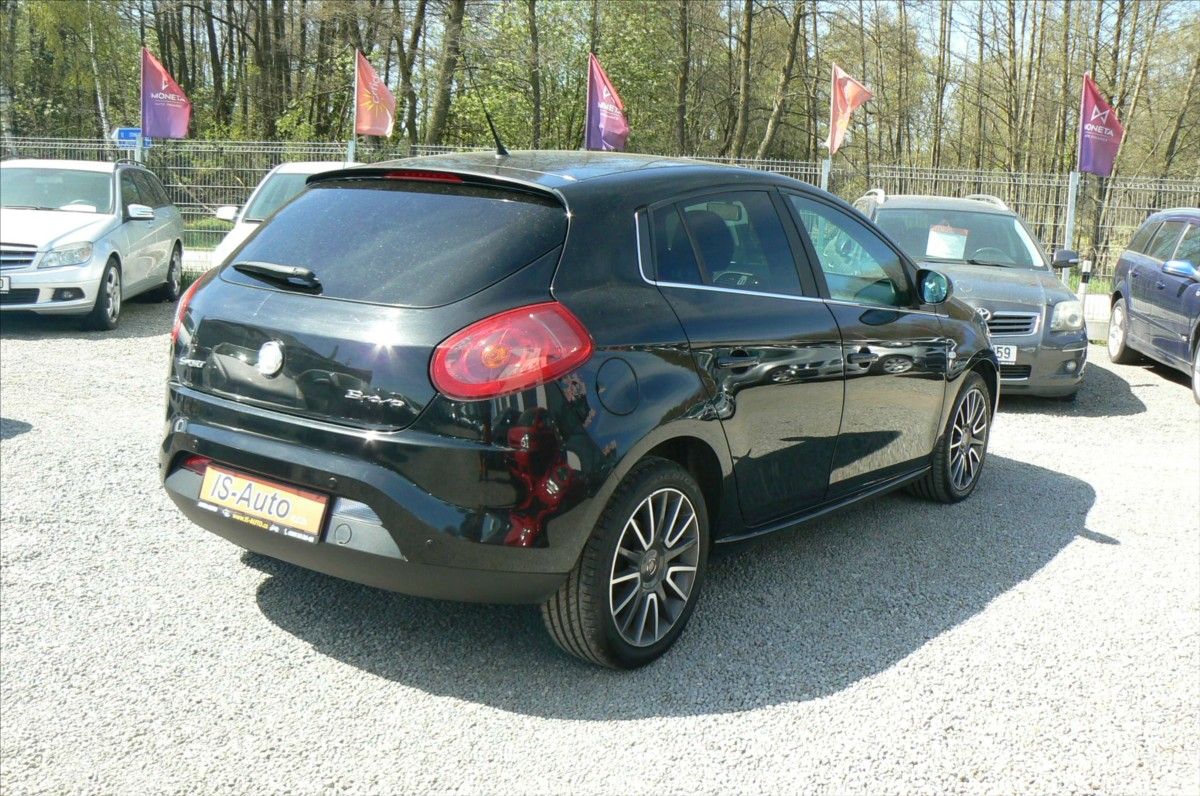 Fiat Bravo, 1,6 Multijet 16V SPORT - fotka 4
