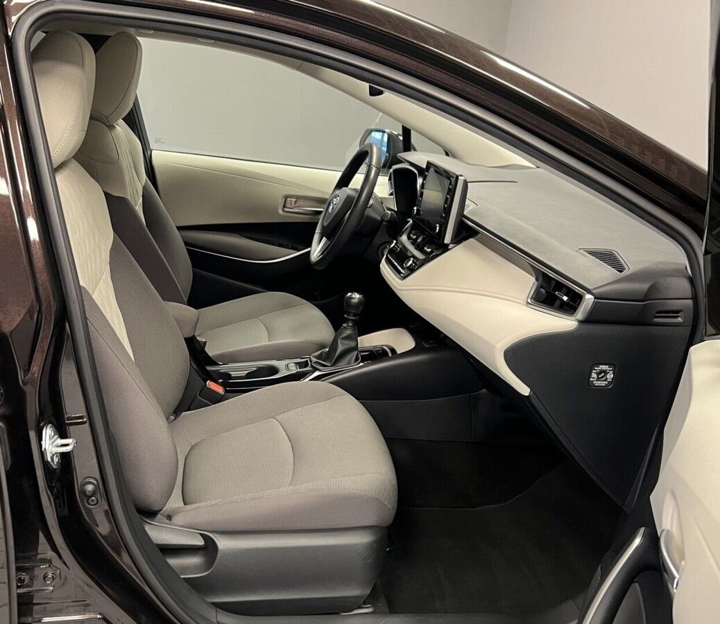 Toyota Corolla, 1,6 Valvematic Comfort Style - fotka 6