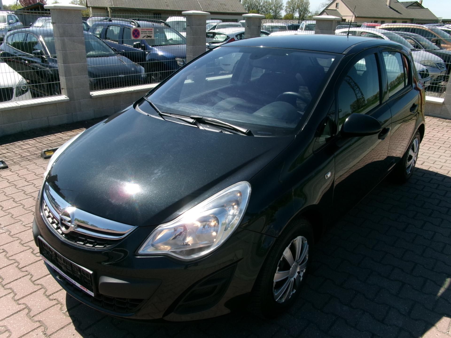 Opel Corsa, 1,2 16V AC BT USB TEMP