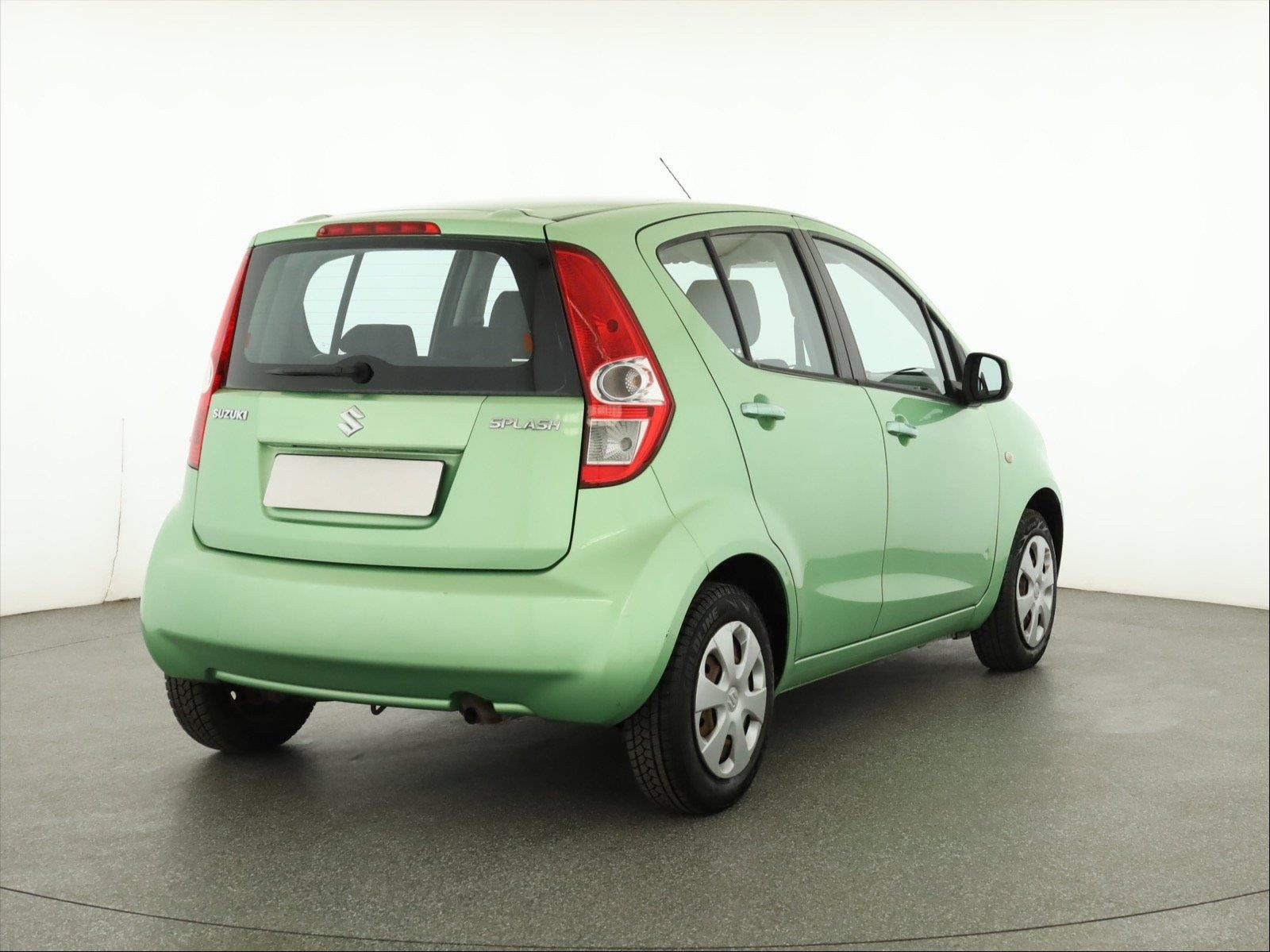 Suzuki Splash, 1.0 12V, plně pojízdný - fotka 5