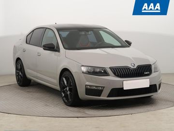 RS 2.0 TSI, Kůže, Navi