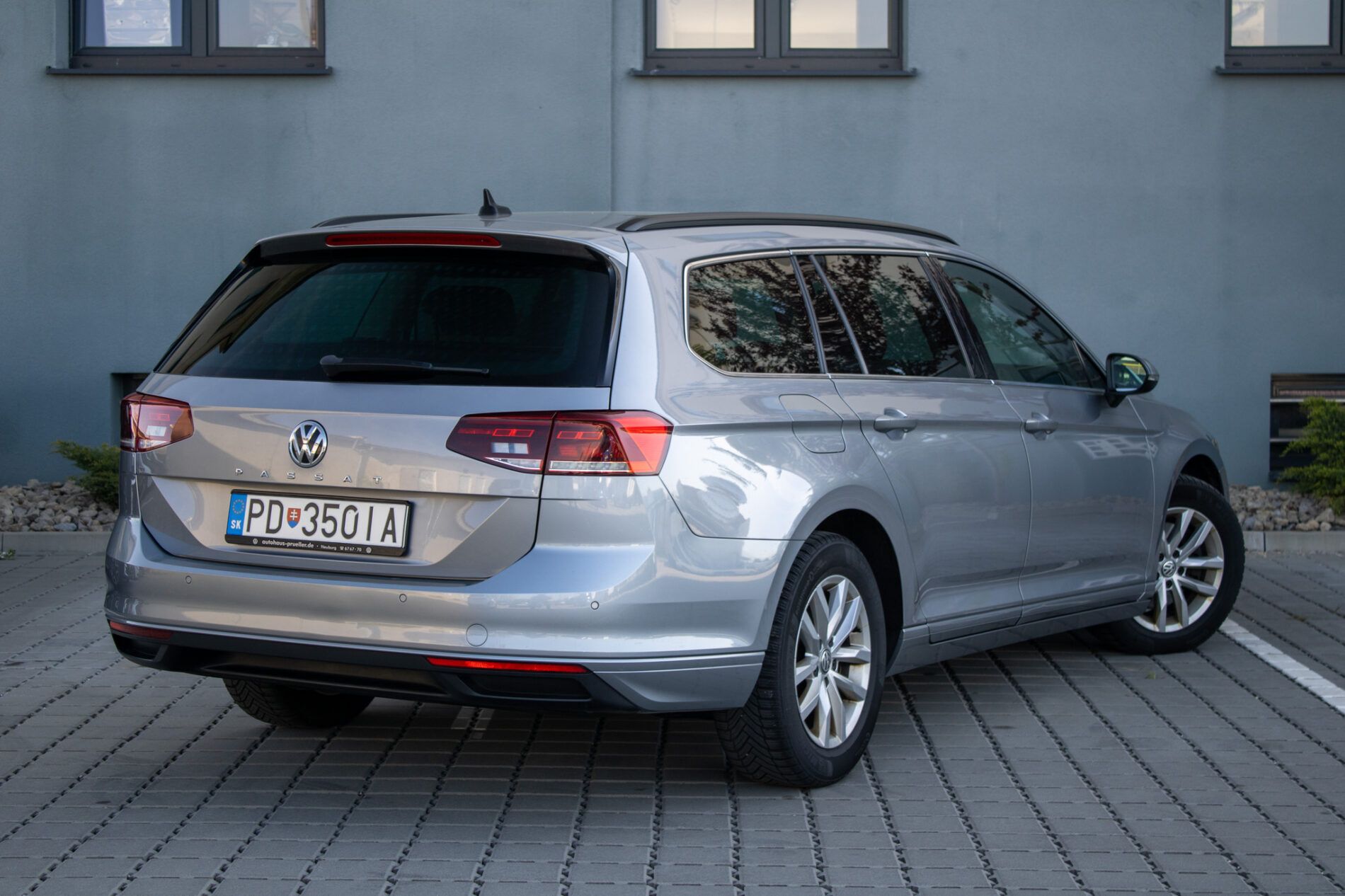 Volkswagen Passat Variant - fotka 6