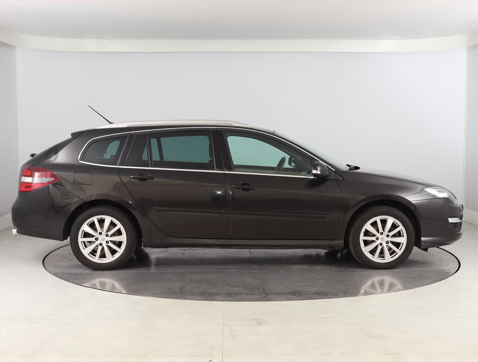Renault Laguna, 2.0 dCi, Serv.kniha, Navi - fotka 6