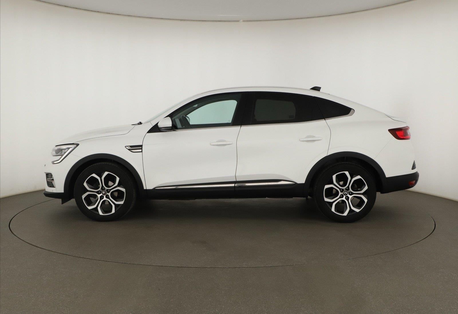 Renault Arkana, 1.3 TCe, Automat, ČR,1.maj - fotka 3