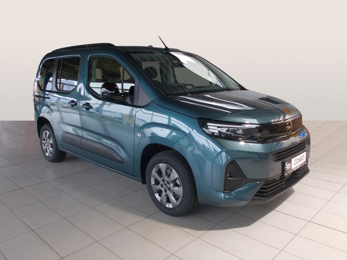 Opel Combo, Edition Plus L1H1 1.2 TURBO (8 - fotka 2