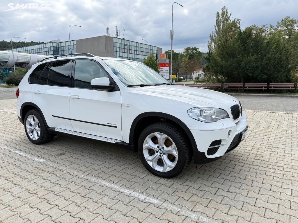 BMW X5, 3.0D xDrive, 180kw - fotka 4