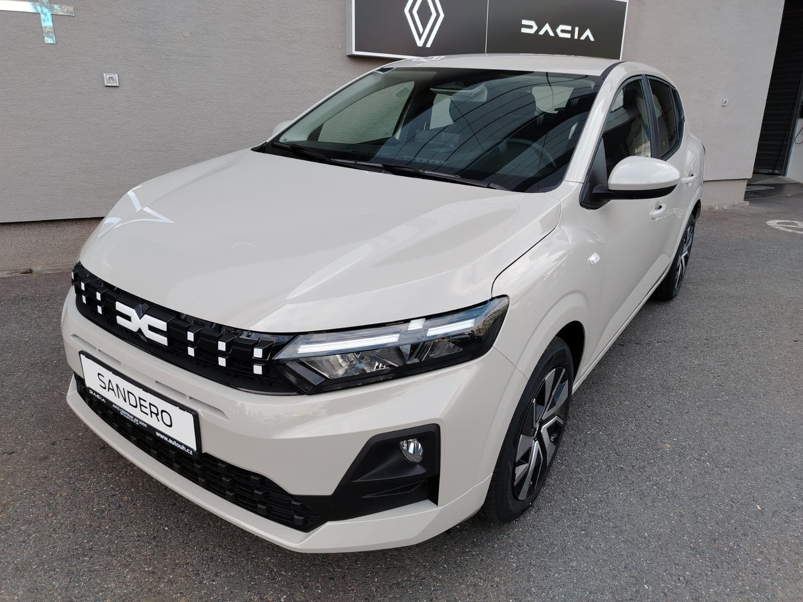 Dacia Sandero, Expression ECO-G 120