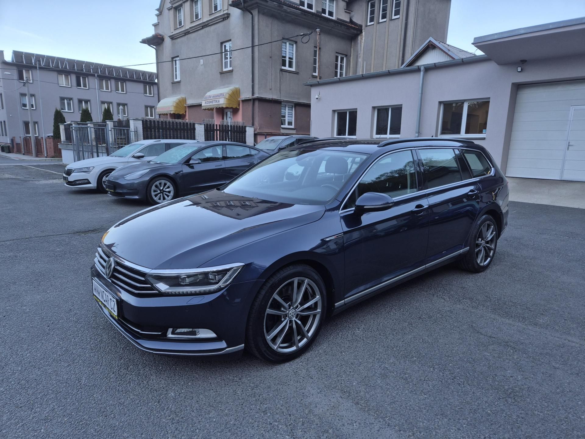 Volkswagen Passat Variant, 2,0TDi 176kw 4Motion 18ALU - fotka 2