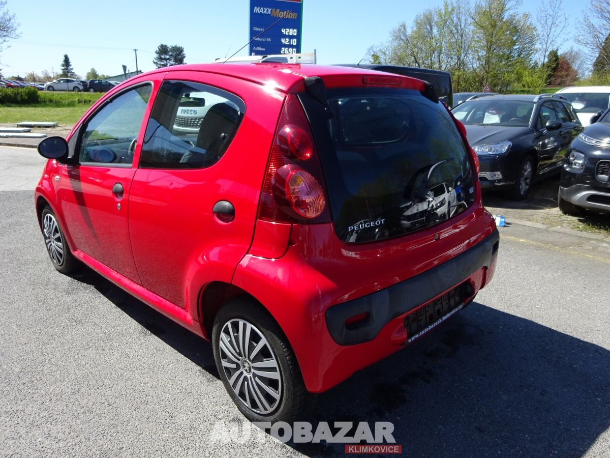 Peugeot 107, 1,0 i - fotka 5