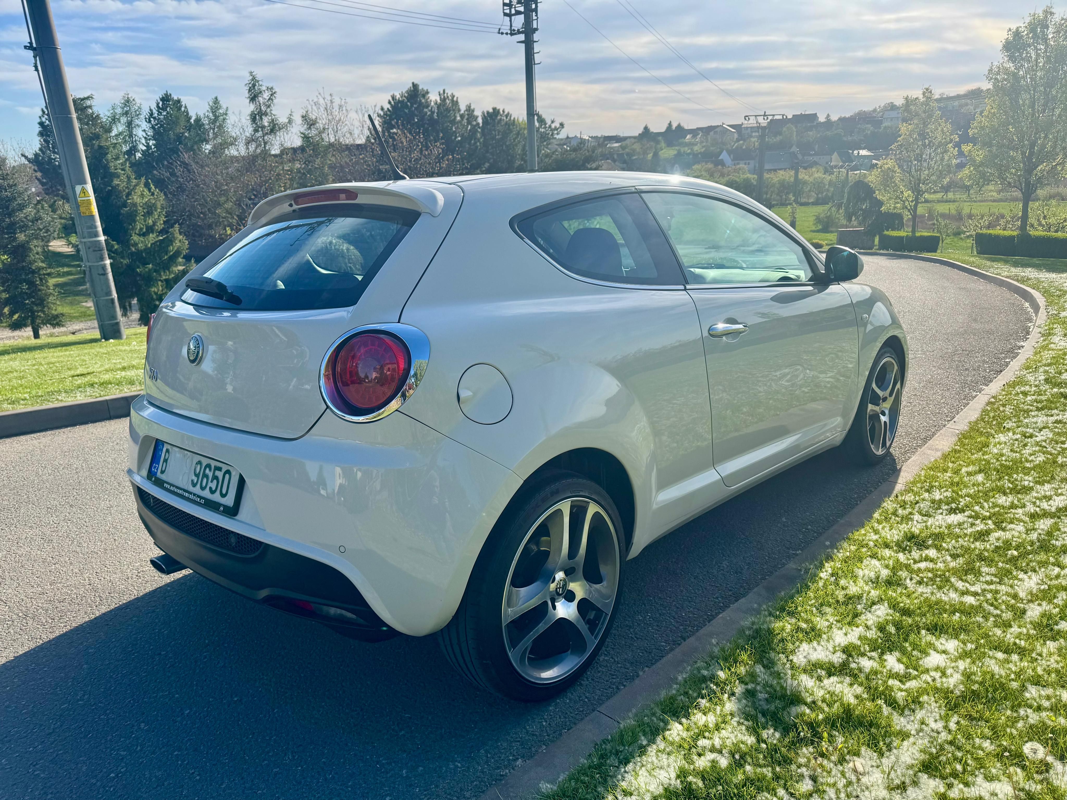 Alfa Romeo MiTo, 1.6 JTD 88KW - fotka 4