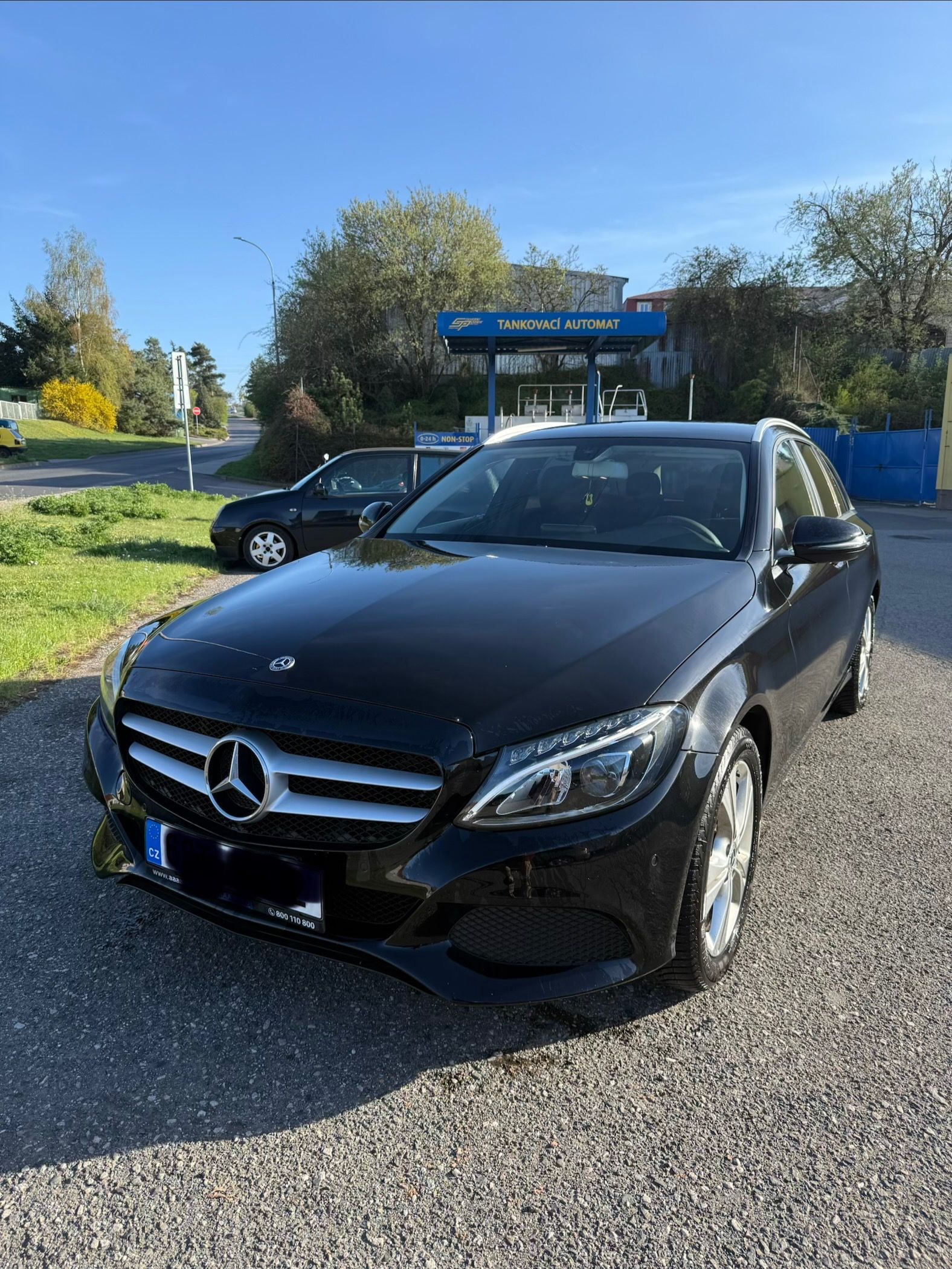 Mercedes-Benz Třídy C, Mercedes -Benz C220 D