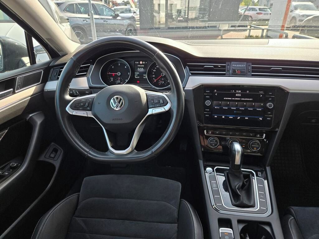 Volkswagen Passat Variant, Elegance 2.0 TDI 110 kW - fotka 4