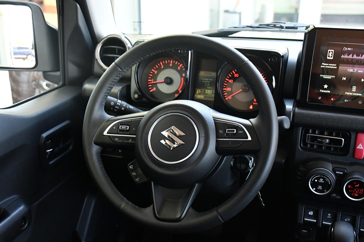 Suzuki Jimny, 1,5 GLX AUTOMAT, 4X4 LONG - fotka 6