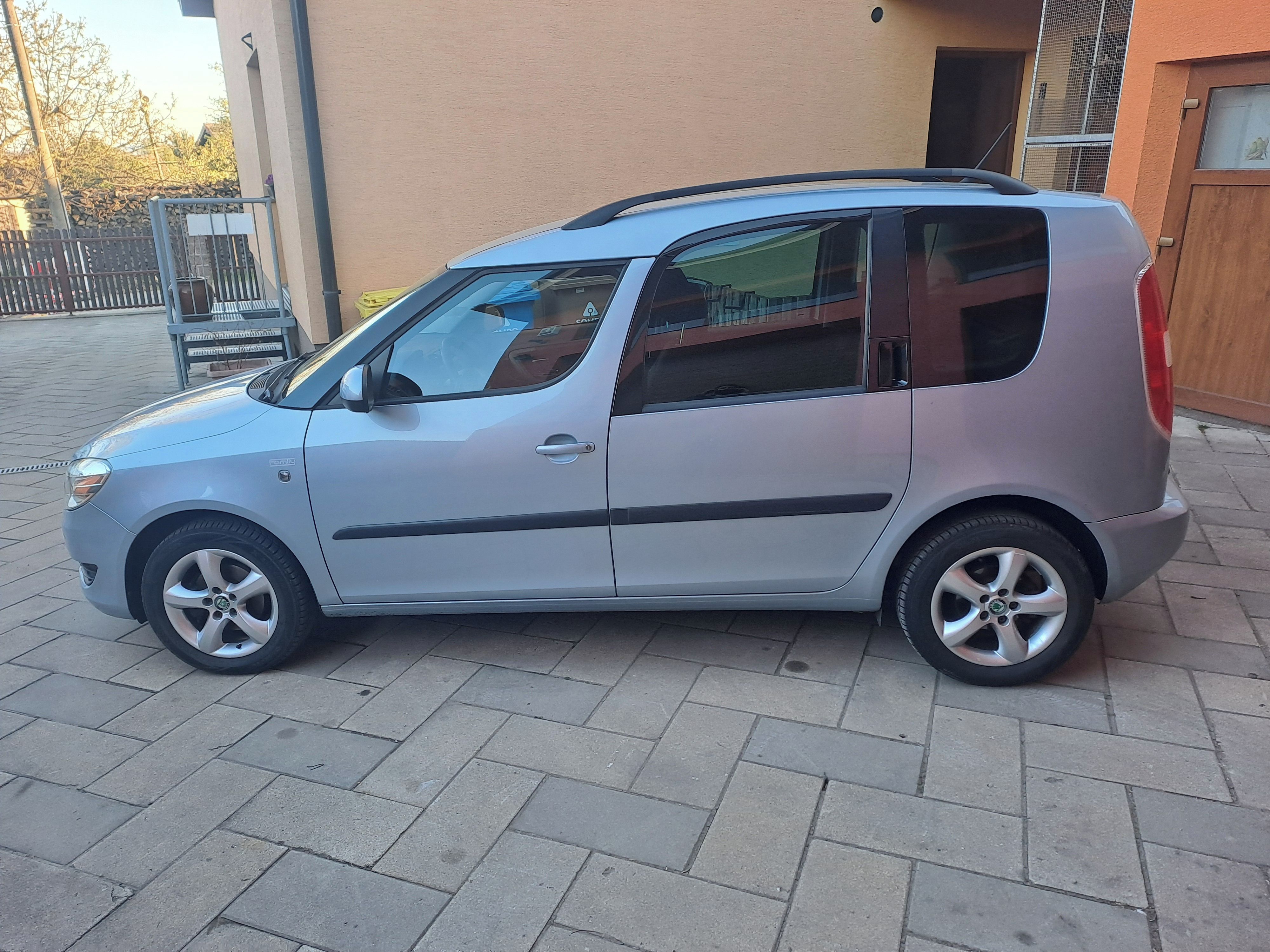 Škoda Roomster, 1,2TSI 63KW po rozvodech - fotka 2