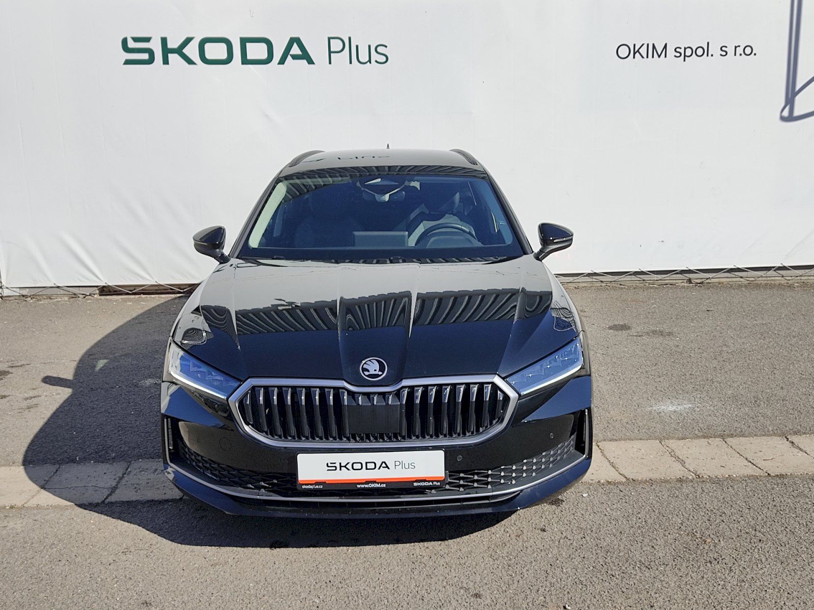 Škoda Superb, Combi  Selection 2,0 Tdi 110 K - fotka 4
