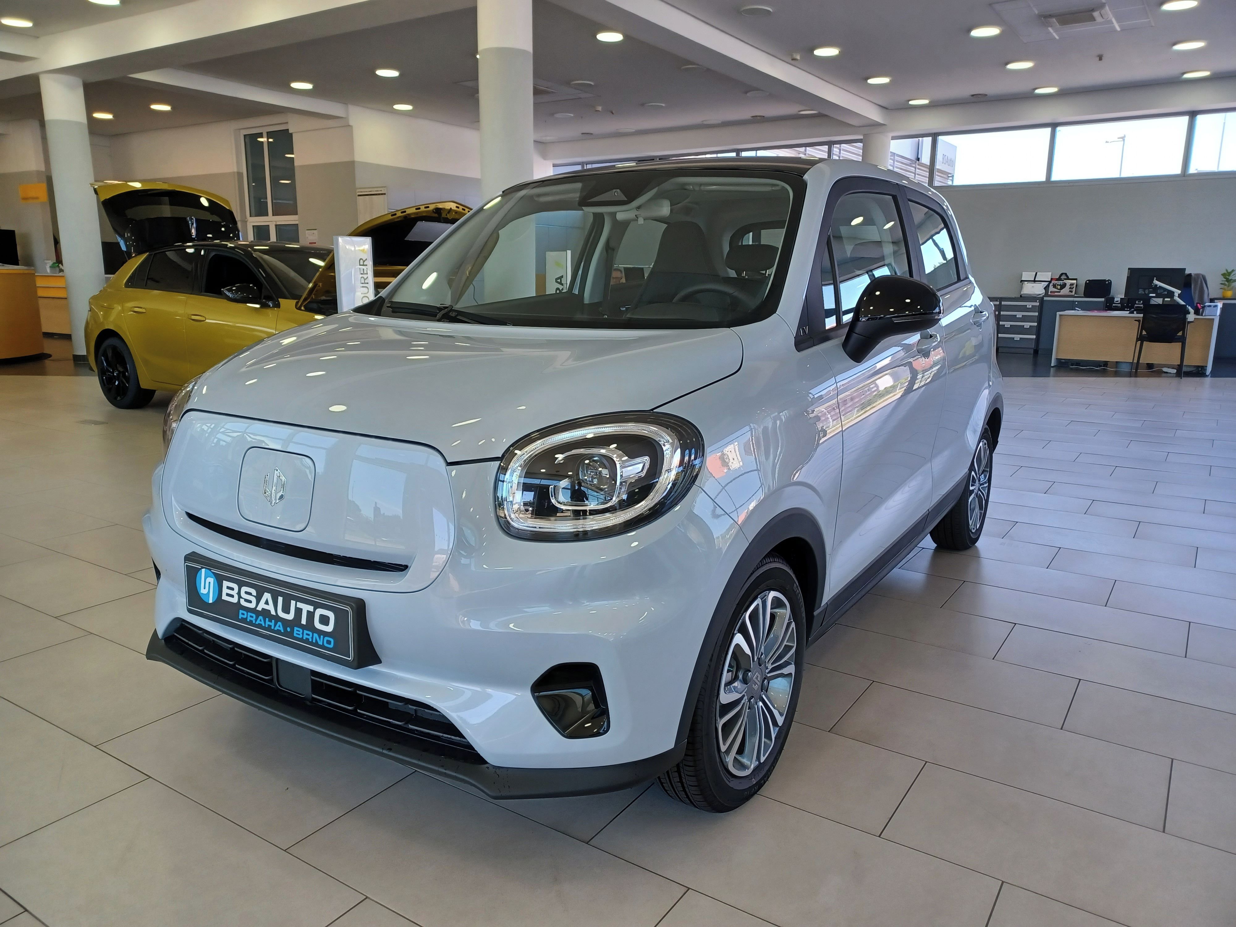 Leapmotor T03, malý mrštný, městský, vůz