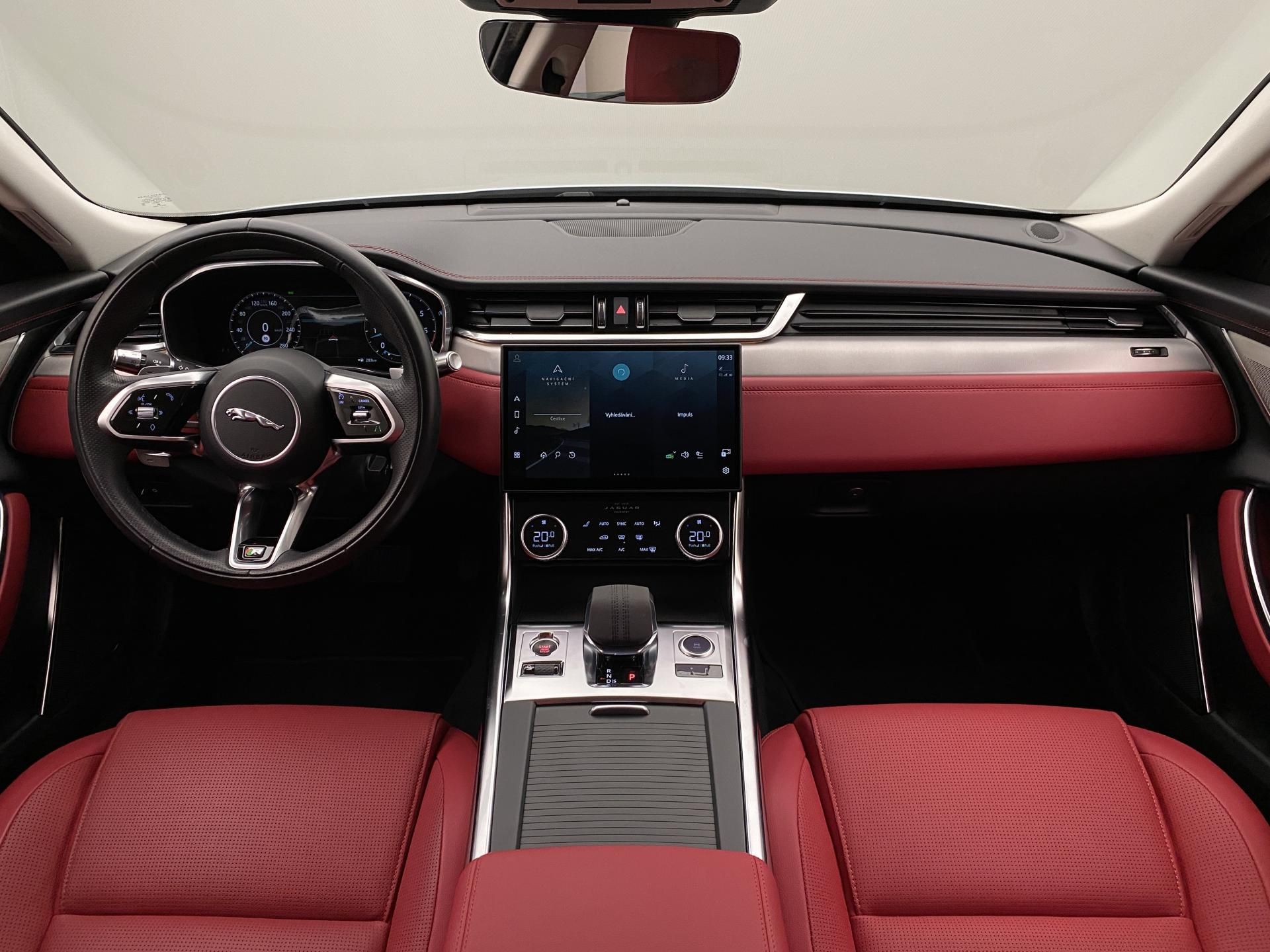 Jaguar XF, P300 R-DYNAMIC S AWD AUT CZ - fotka 2