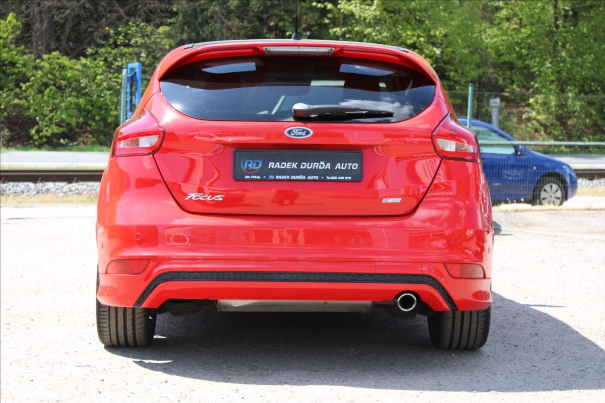 Ford Focus, 1,5 EB  NOVÉ V ČR,RED EDITION - fotka 6