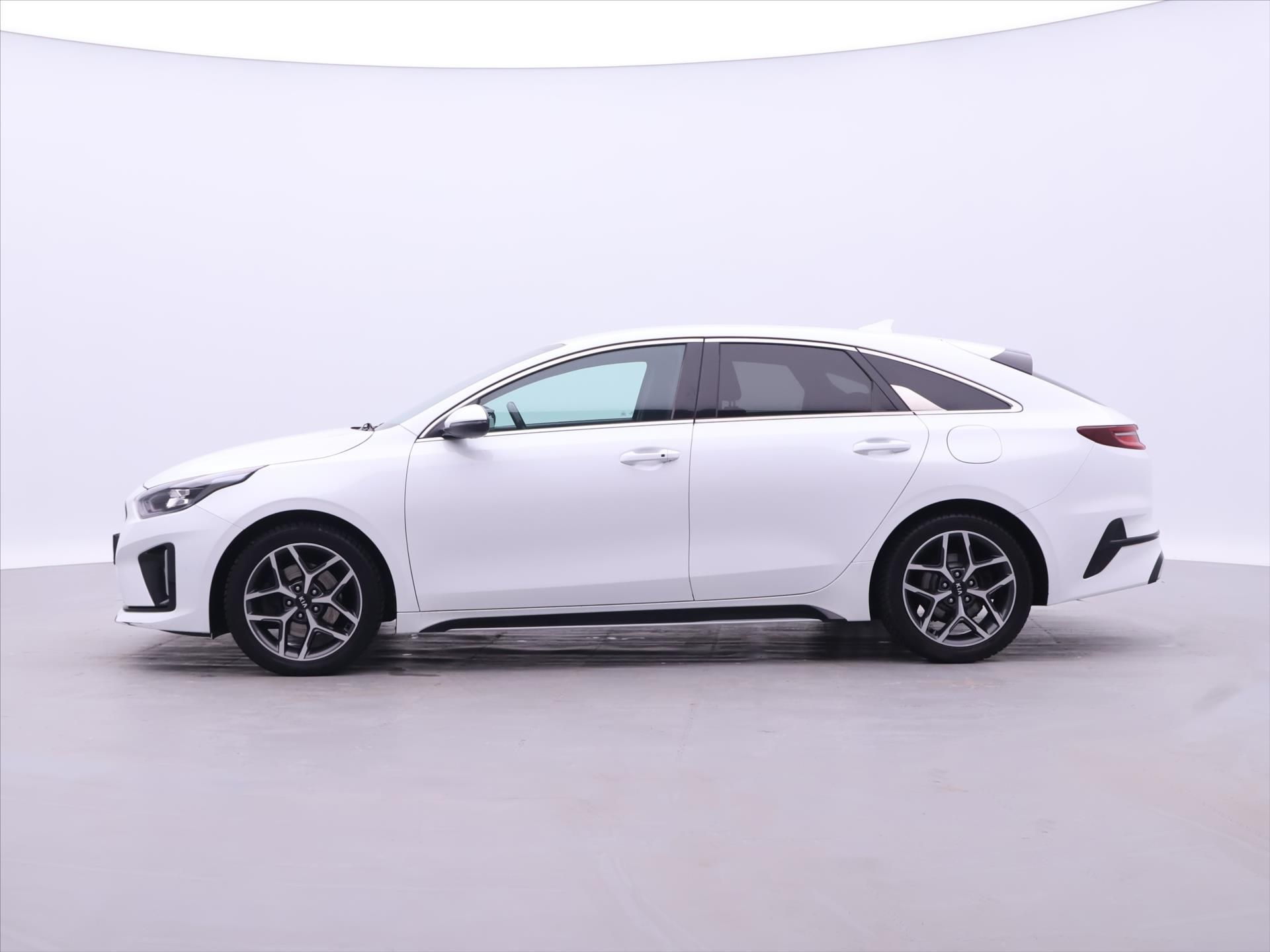 Kia ProCeed, 1.6 CRDi 100kW GT-Line DCT CZ - fotka 4